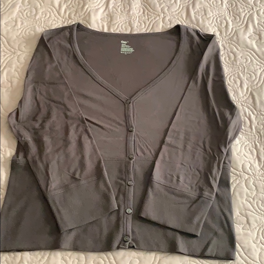 Classic GAP Cardigan